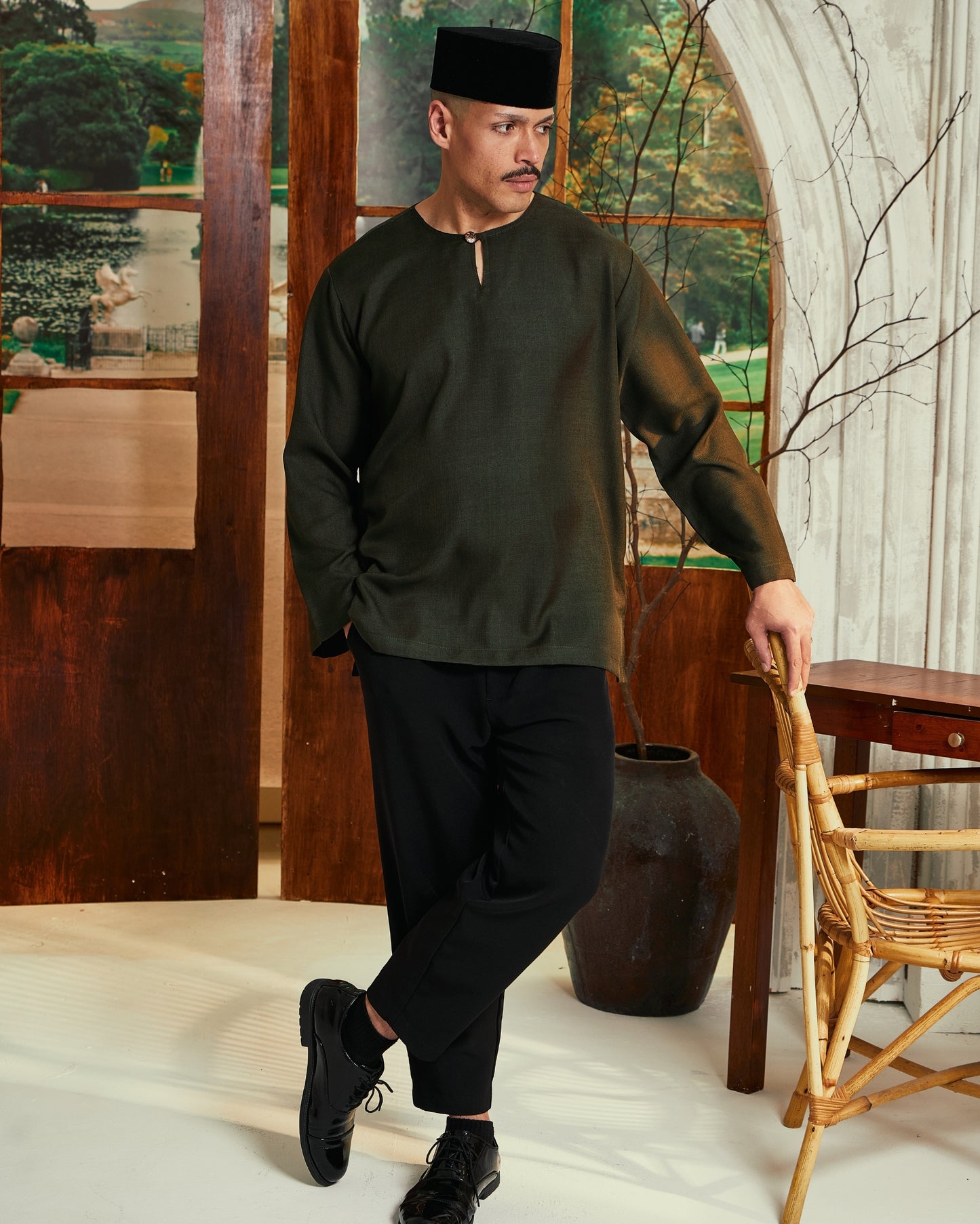 Indra Kurta in Army Green