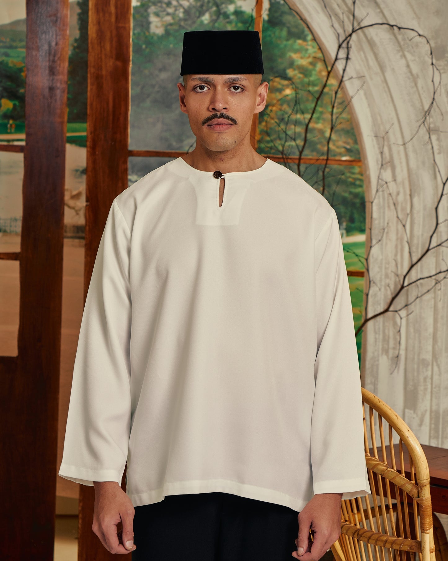 Indra Kurta In Off White