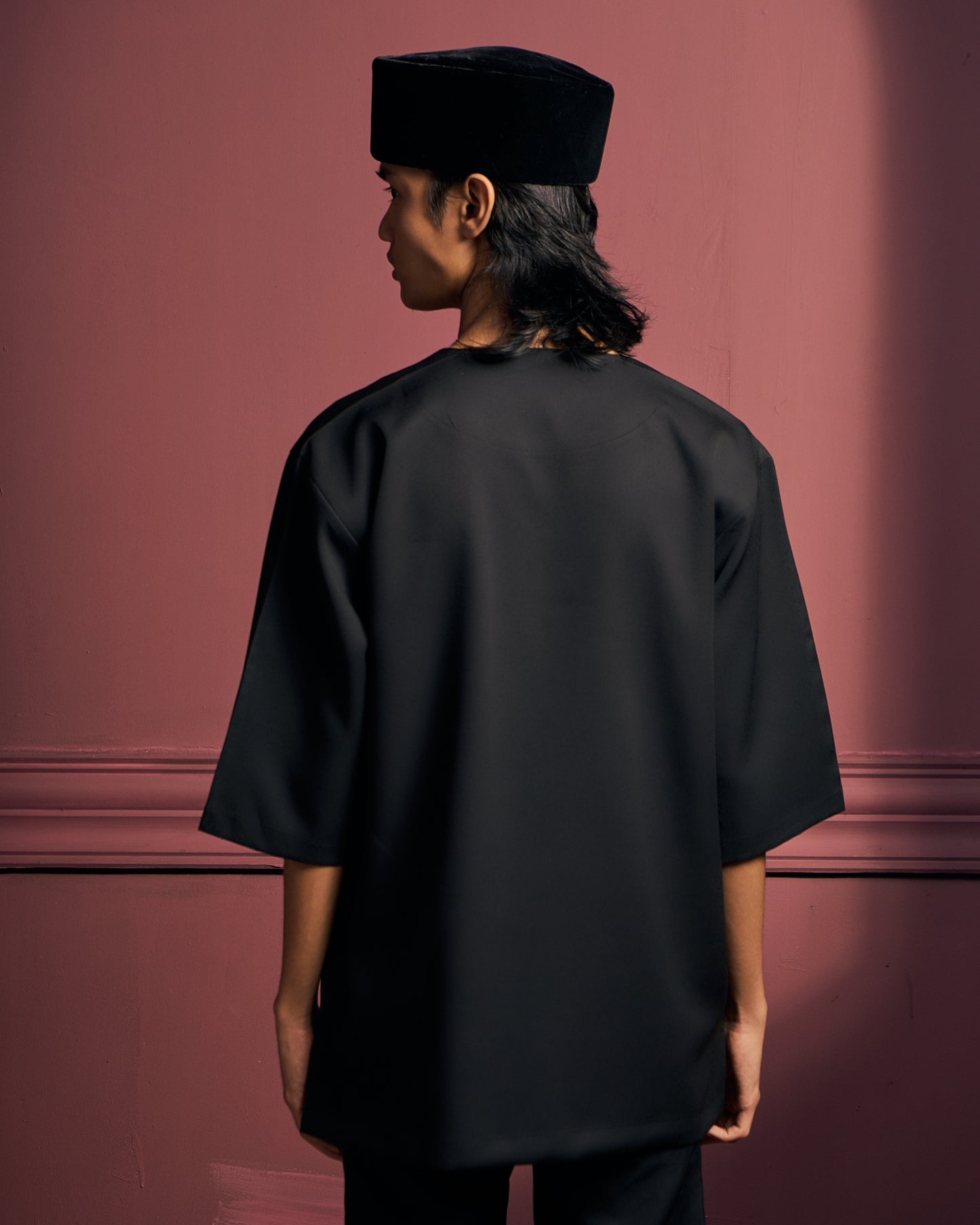 Jebat Kurta in Black
