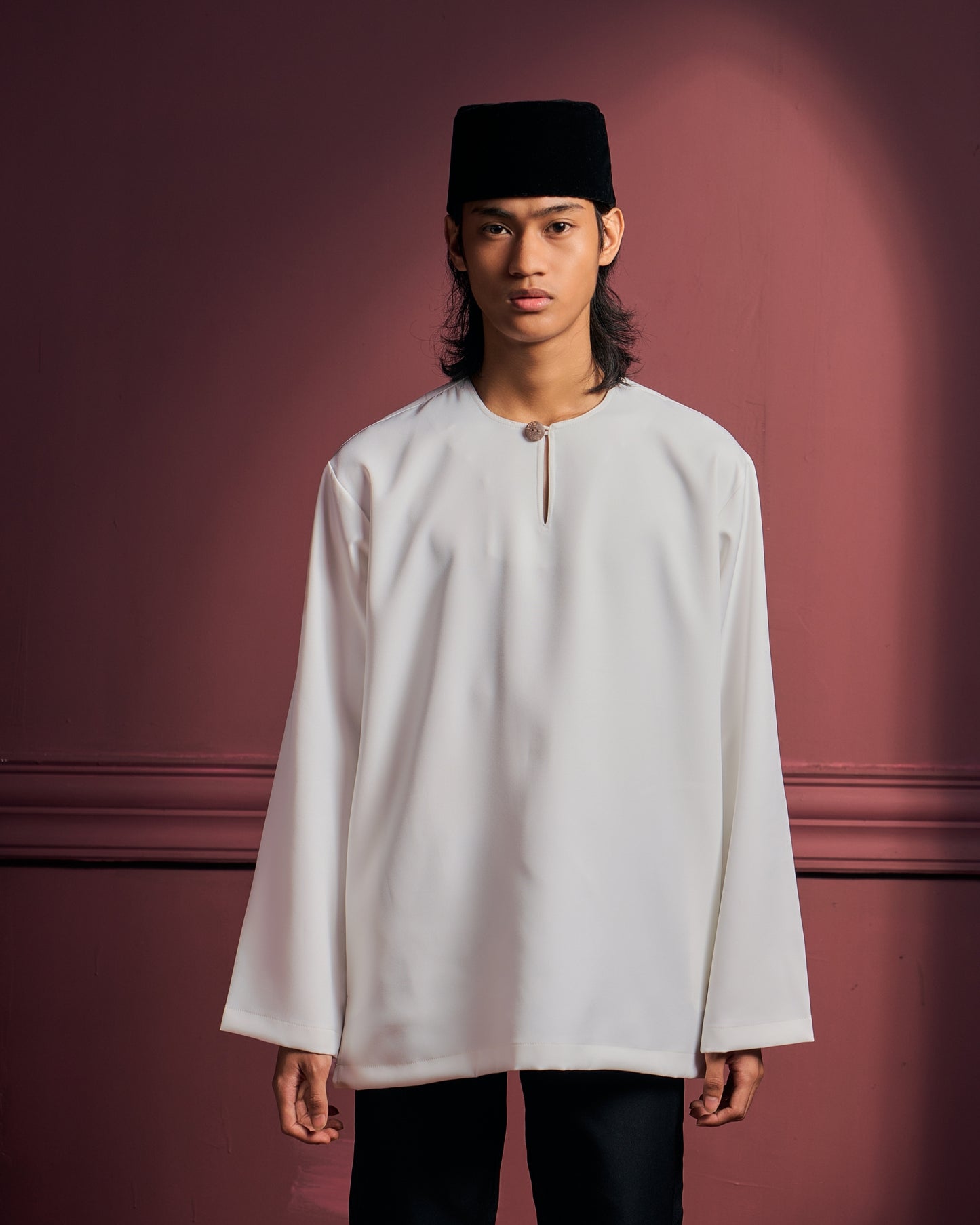Tuah Kurta In Off White