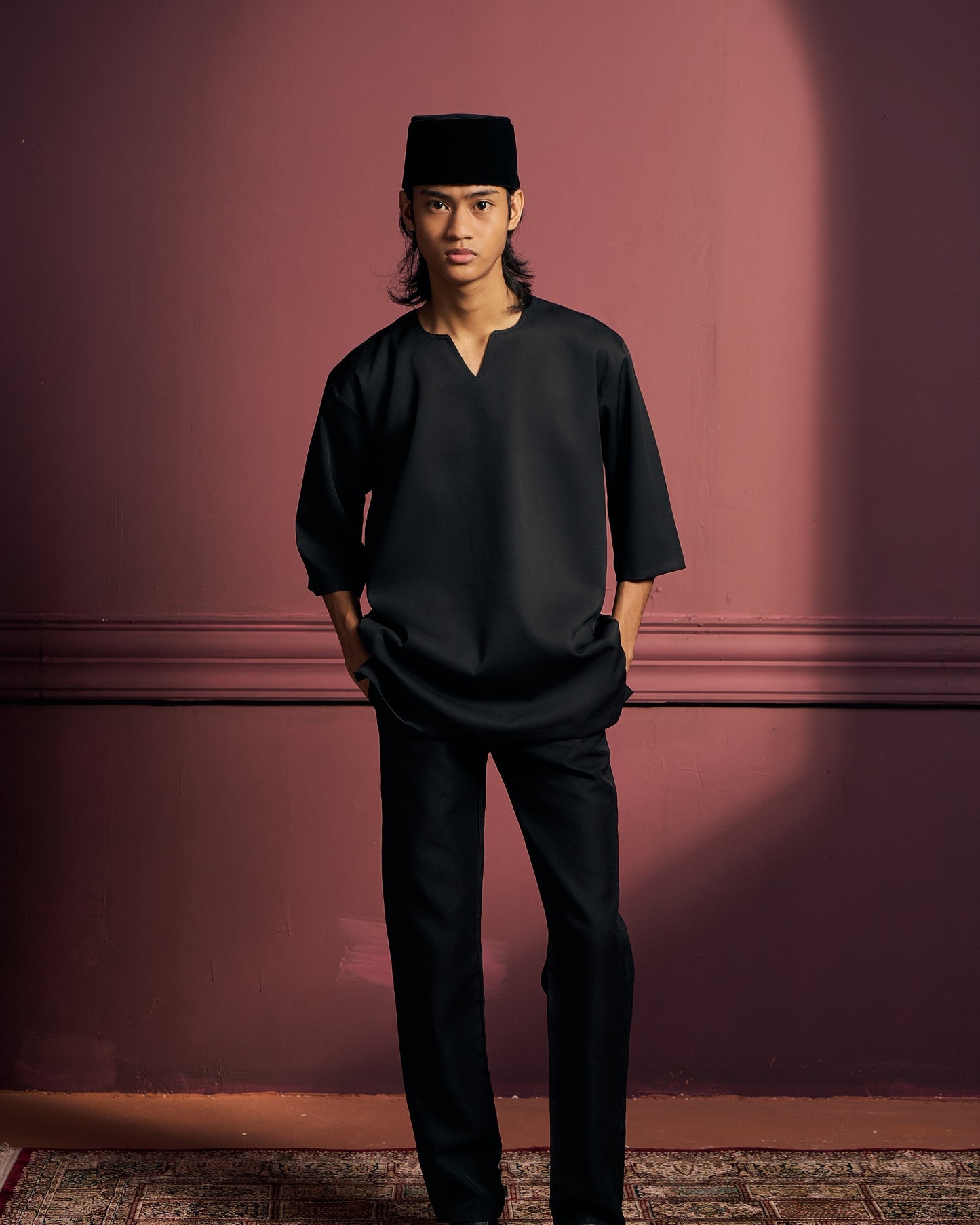 Jebat Kurta in Black