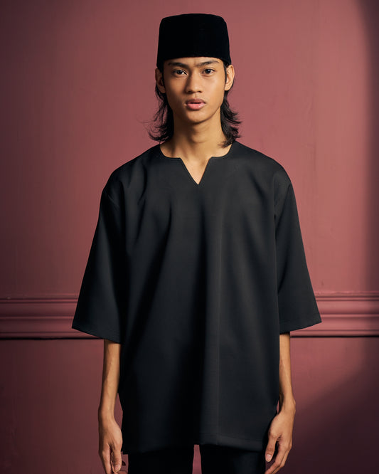 Jebat Kurta in Black
