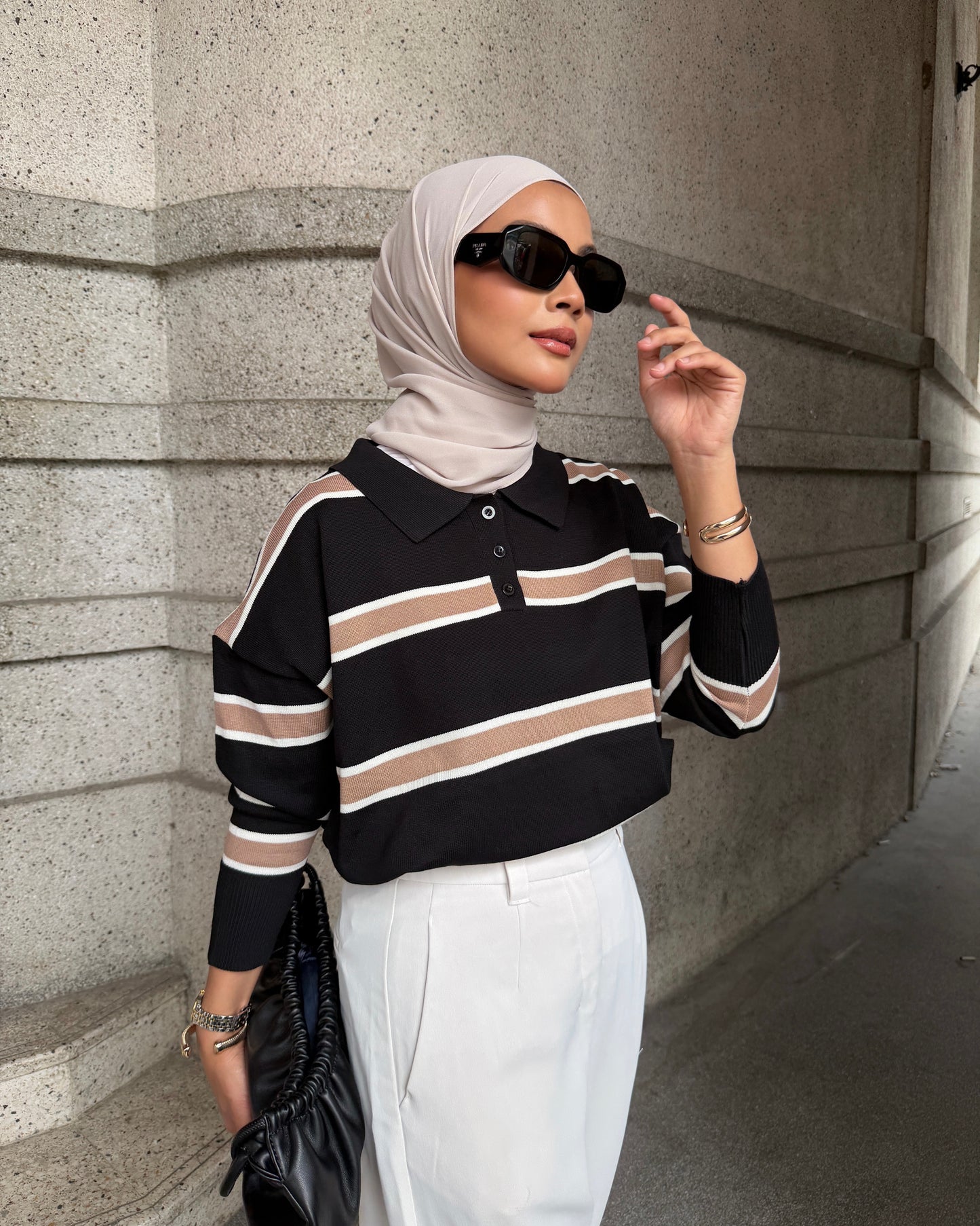 The Stripes in Black