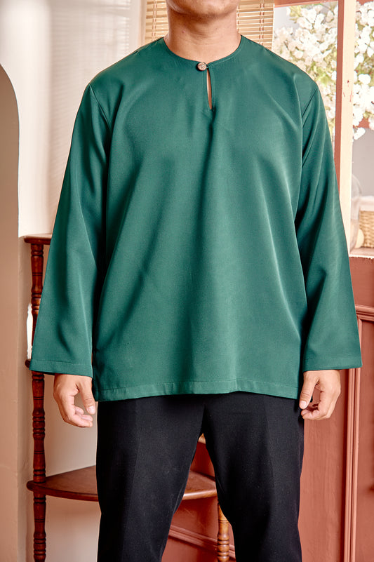 Basic Kurta in Emerald Green