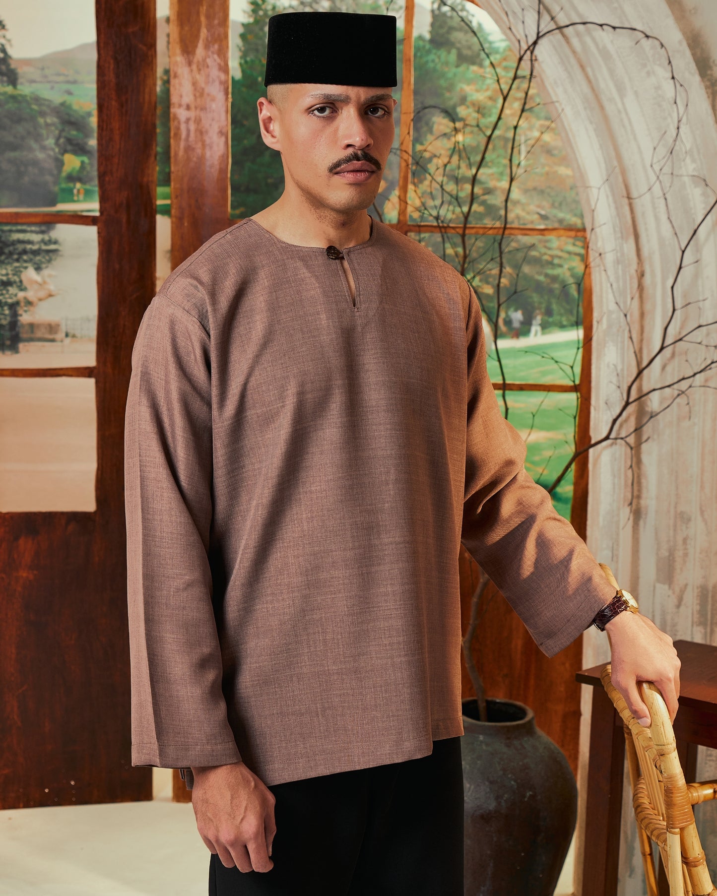 Indra Kurta in Cocoa